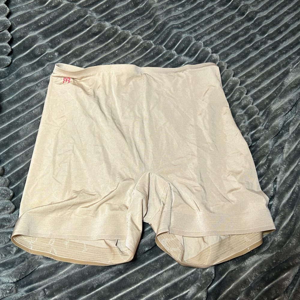 Ruby Ribbon Boy Short brief Pale size L large